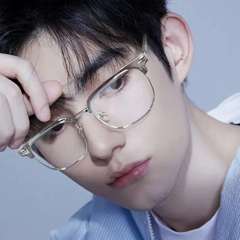 Photochromic Anti-blue Light Glasses